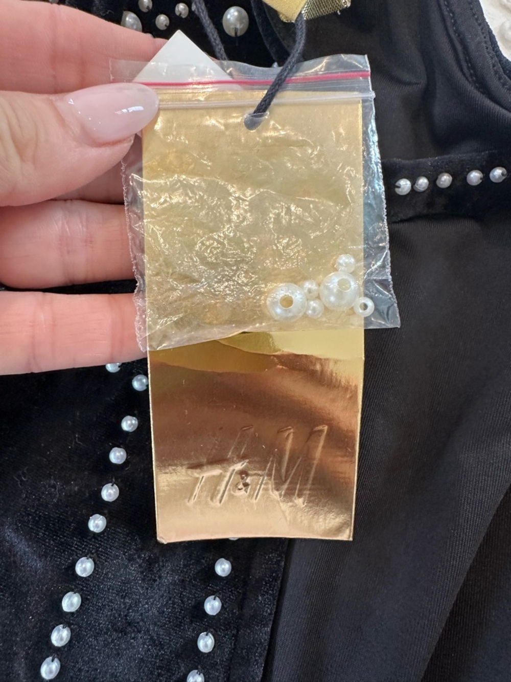 NWT H&M Black Velvet and Pearl Embellished Mini Dress - Picture 11 of 15